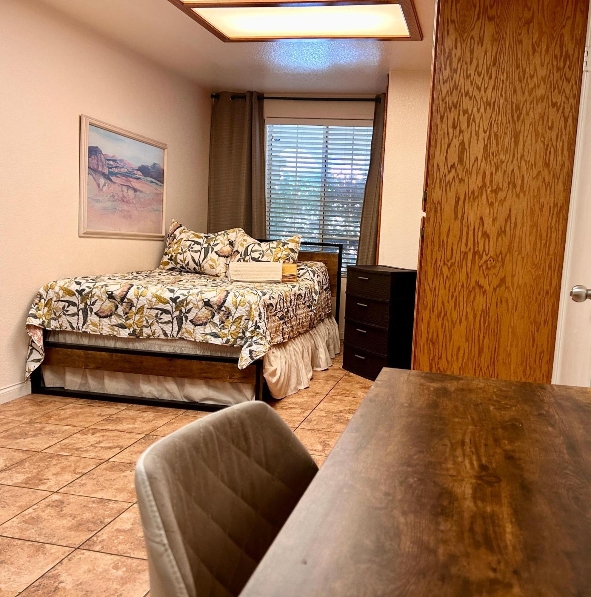 Sundown Sands Hideaway Хемет Экстерьер фото